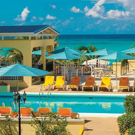 Rooms On The Beach Негрил Экстерьер фото
